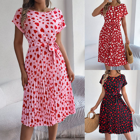 Casual Contrast Color Love Heart Short Sleeve Waist-controlled Pleated Dress